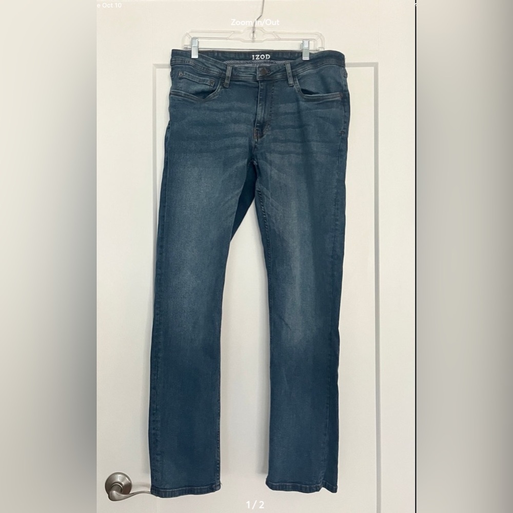 Mens IZOD Straight Fit Jeans Medium Wash | Size 34 x 32